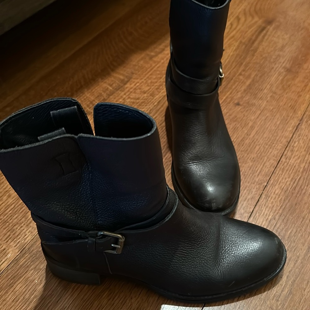 Jcrew short black leather booties size 6 1/2